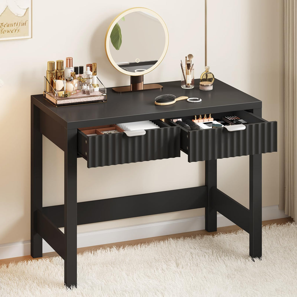 32 Inch Fluted Computer Desk with 2 Drawers Z5826